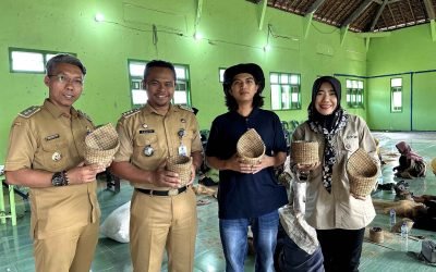 PELATIHAN PENGRAJIN SABUT KELAPA DESA SUMBEREJO KEC. SUDIMORO